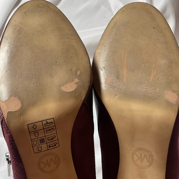 Michael Kors Brown Ankle Booties with High Heel - Picture 4 of 4